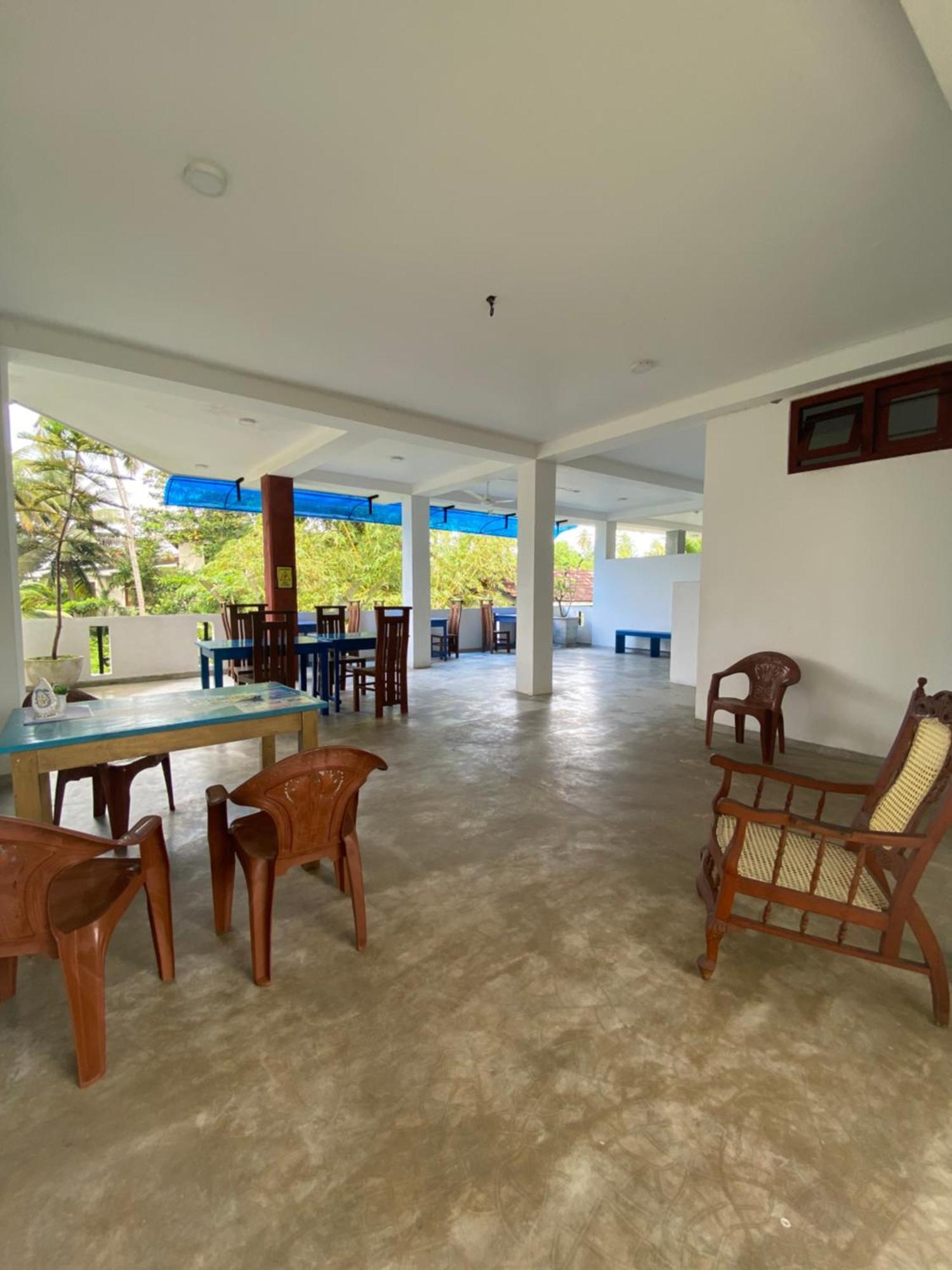 Araliya Suite Inn Hikkaduwa Ngoại thất bức ảnh