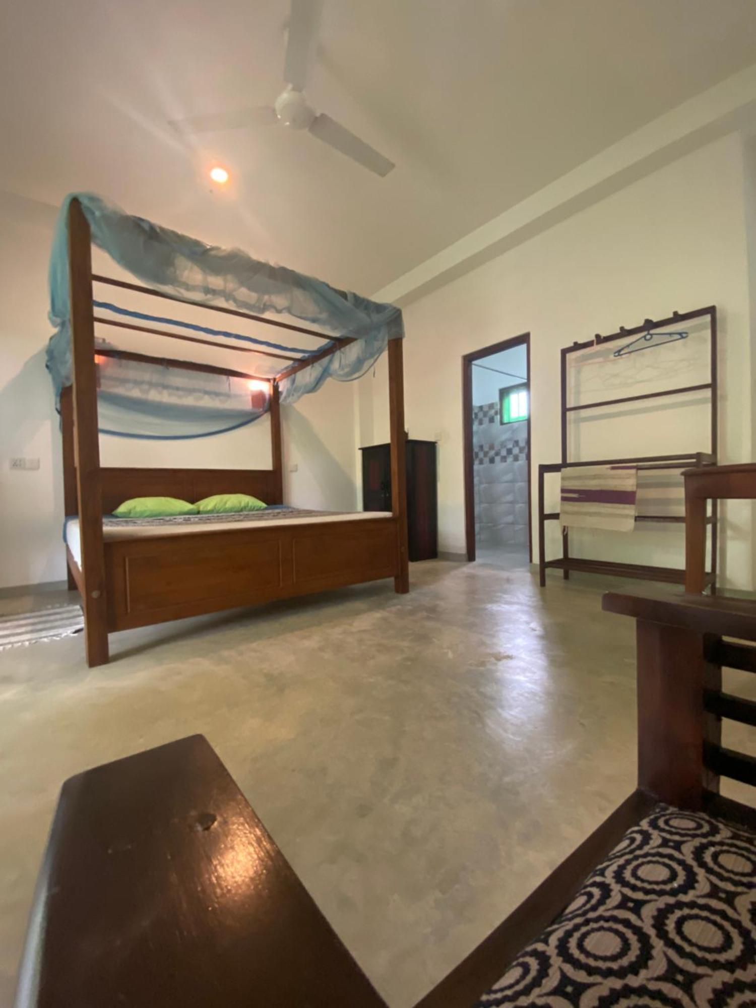 Araliya Suite Inn Hikkaduwa Ngoại thất bức ảnh