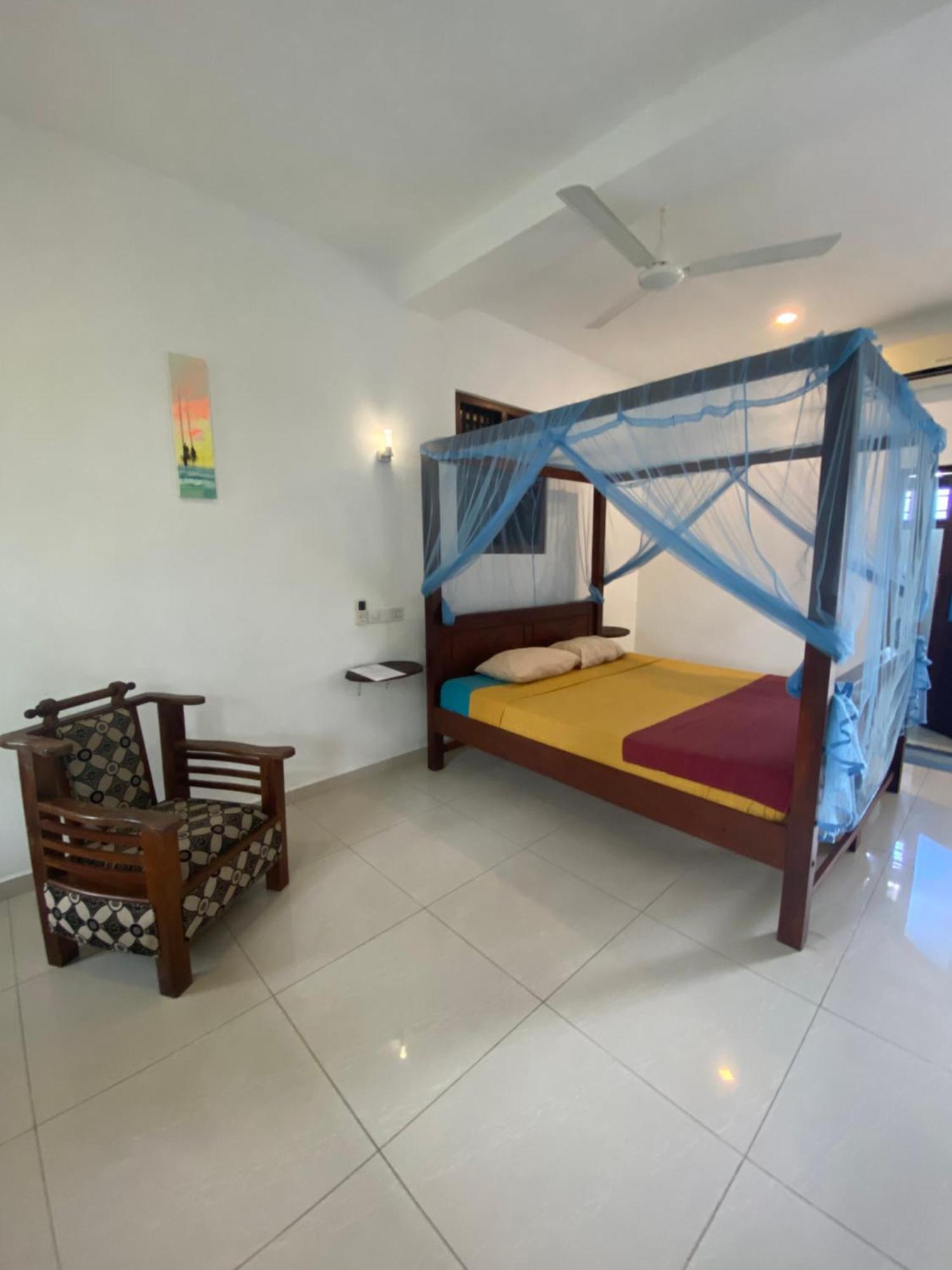 Araliya Suite Inn Hikkaduwa Ngoại thất bức ảnh